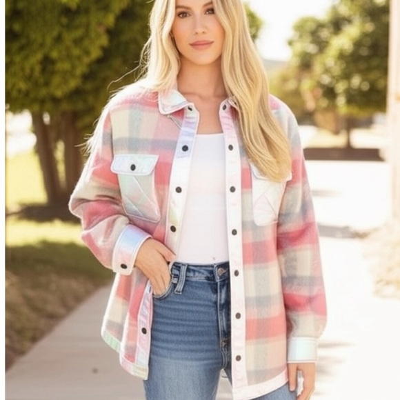 SOUTHERN GRACE Pretty in Pink Tweed Plaid Silver Buttoned Shacket Jacket Medium - Picture 1 of 6